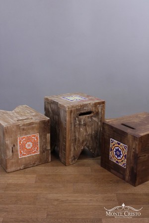 banco-volpi-em-peroba-com-azulejo---0,35x0,35x0,45h-01