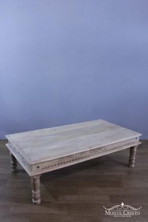 mesa-de-centro-natural-com-entalhe